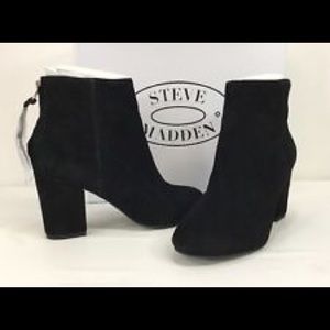 Steve Madden zip up booties